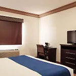 Hotel Conquistador Inn By Us Consulate