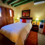 Hotelito Alamos