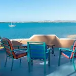 Casa Kootenay Waterfront Bnb