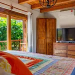 Hotel Bajito Bay
