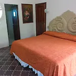 Villablanca Garden Beach Hotel