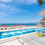 Buenaventura Grand Hotel & Great Moments