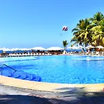 Tesoro Ixtapa Beach Resort