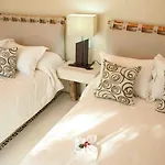 Hotel Okaan