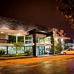 Hotel Portonovo Plaza Expo