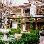 Hotel Suites El Paseo