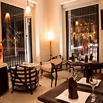 Plaza Gallery Hotel Boutique