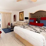 Marina Fiesta Resort & Spa, A La Carte All Inclusive Optional