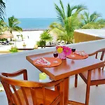 Arrecifes Suites