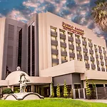Pueblo Amigo Hotel Plaza Y Casino