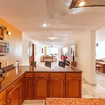 Grand Miramar All Luxury Suites & Residences (Adults Only)
