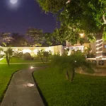 Hotel Palacio Maya