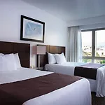 Hotel Fray Junipero Serra