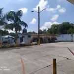 Hotel Los Abuelos