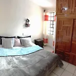 Amplio Dpto. Centrico Con Cochera Y Terraza.