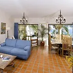 Marbella Suites En La Playa