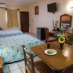 Hotel Las Fuentes