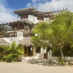 El Corazon Boutique Hotel - Adults Only With Beach Club Pass Included