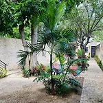 Hotelito Yum Kaax