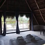 Casa Mate Beachfront Cabanas El Cuyo