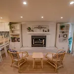 Casa Maria - Beachfront Cottage On The Sand