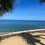 Surf Dream Overlooking The Points