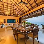 2012 - Villa Maroma