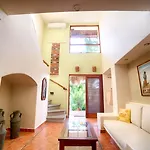La Villa Luz (Adults Only)