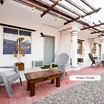 Habitacion Doble Playa Bonita-Calle 13-Bar. Wow