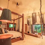Oriundo Luxury Nature Villas