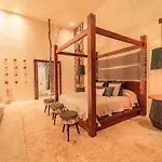 Oriundo Luxury Nature Villas