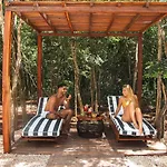 Oriundo Luxury Nature Villas