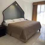 Grand Royal Tampico