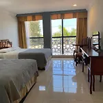 Grand Royal Tampico