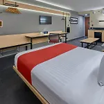 City Express By Marriott La Paz