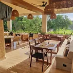 Hermosa Villa En Tulum Country Club Acceso A Playa