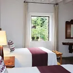 Hotel Los Arcos