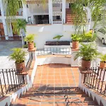 Maria Isabel Colima
