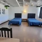 Hotel Allende 104
