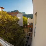 La Canada