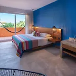 Sayulinda Hotel