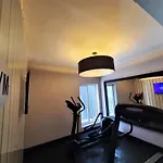 Hotel Plaza Revolucion