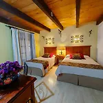 Hotel Casavieja