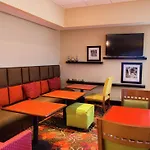 Hampton Inn Torreon Airport-Galerias