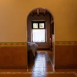 Casa Margarita , La Fuente De La Luna