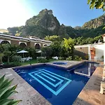 Hotel Hacienda Ventana Del Cielo