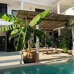 La Punta Rooms