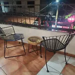 1 Bedroom Apt With Ac , Tv , Wi-Fi Near Dt And Beach