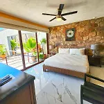 Vallarta Shores Beach Hotel