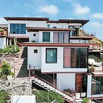 Native Residence
